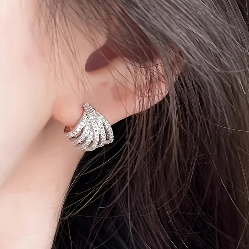 Elegant Zirconia Stud Earrings for Women - Dazzling Claw-Set Jewelry for Daily Wear, Parties, and Banquets