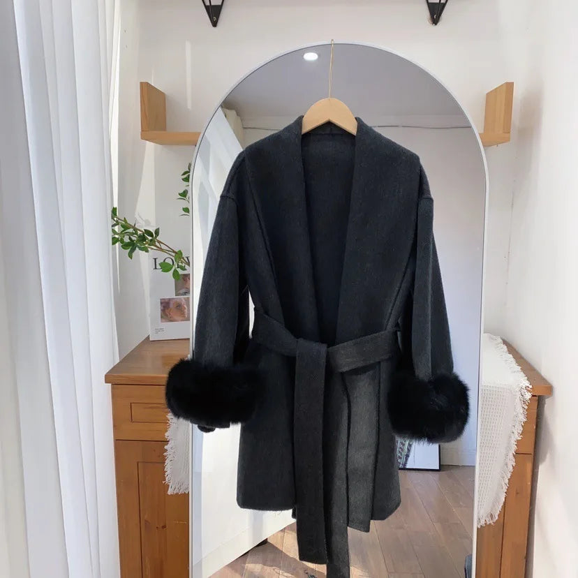 Elegant Women’s Woolen Coat with Belt and Fur Patchwork - European Style Winter Outerwear