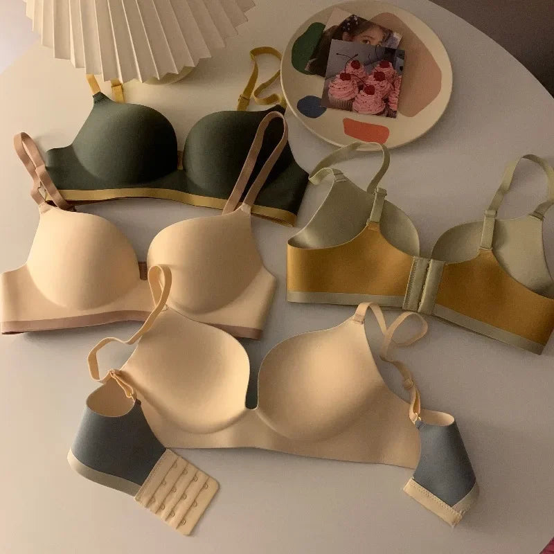 Color-Contrast Push-Up Bra – Bold and Comfortable Support Bra for Women