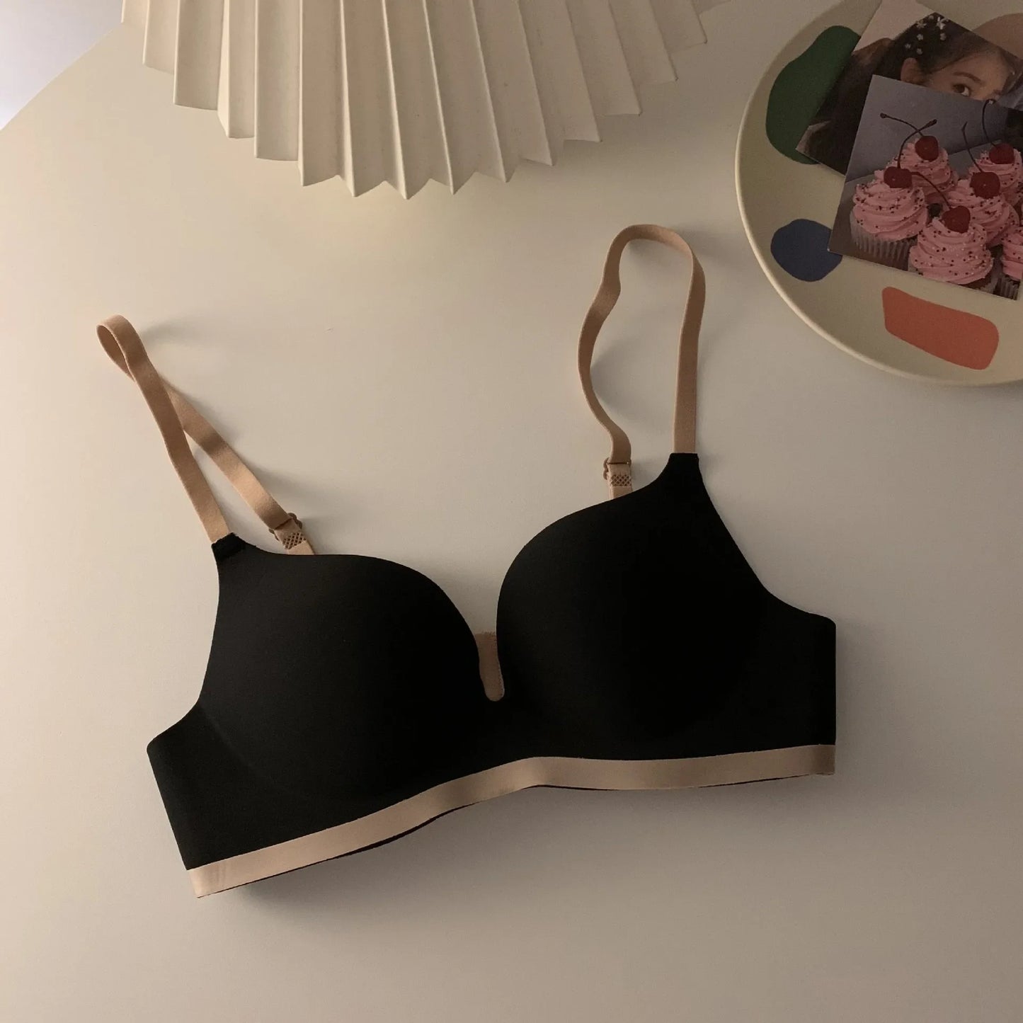 Color-Contrast Push-Up Bra – Bold and Comfortable Support Bra for Women
