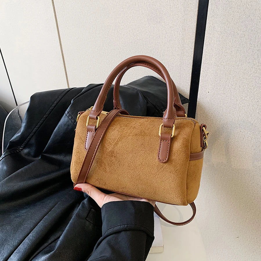 Trendy Faux Suede Shoulder Bag – Soft, Stylish Women’s Crossbody Purse