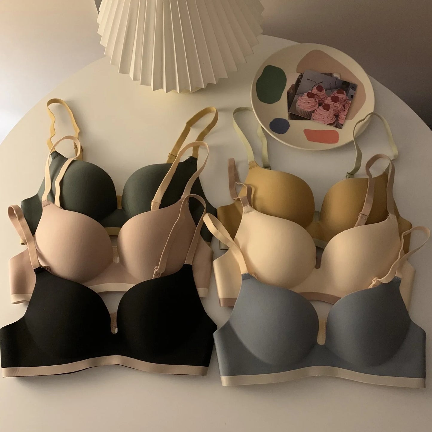 Color-Contrast Push-Up Bra – Bold and Comfortable Support Bra for Women