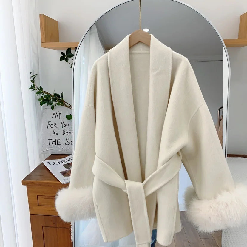 Elegant Women’s Woolen Coat with Belt and Fur Patchwork - European Style Winter Outerwear