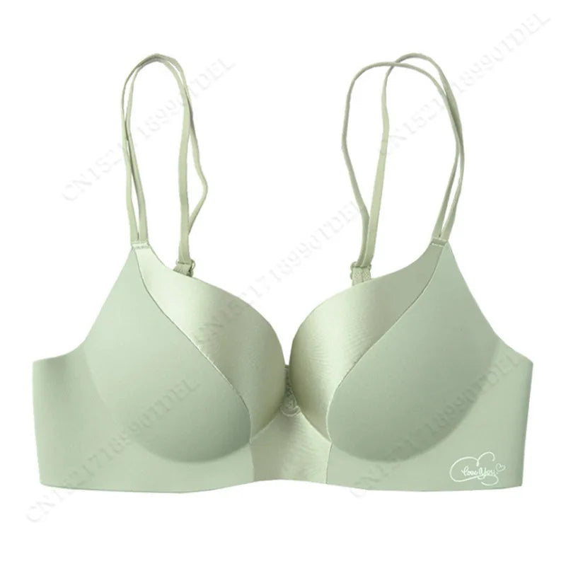 Seamless Sexy Deep V Push-Up Bra - Comfortable Women’s Wireless Bralette with 3/4 Cup Design and Breathable Fabric