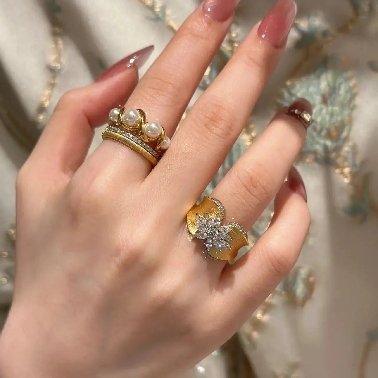 French Style Gold Zircon Ring - Retro Wire Craft Jewelry with Inlaid White Zircon, Gold Finish for Women