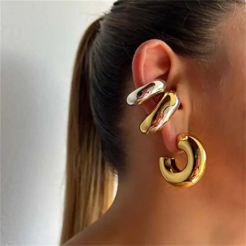 Golden Retro European C-shaped Ear Clips - Stylish Earrings for Women Without Ear Holes