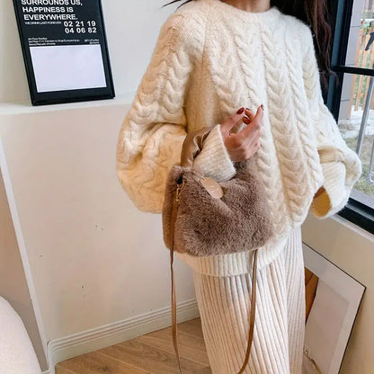 Women's Chic Faux Fur Crossbody Bag - Soft and Stylish Winter Shoulder Purse