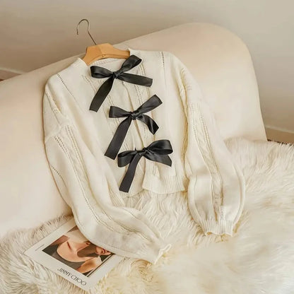 Elegant Bow-Knot Cardigan – Cozy and Chic Women’s Sweater with Feminine Bow Detail
