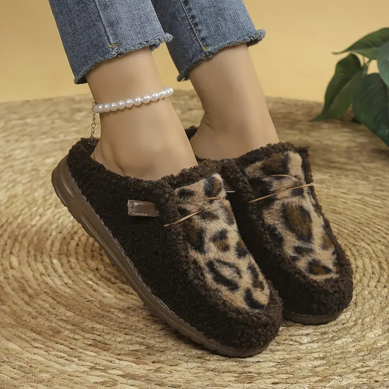 Unisex Leopard Print Slip-Ons with EVA Sole - Comfortable and Stylish Loafers