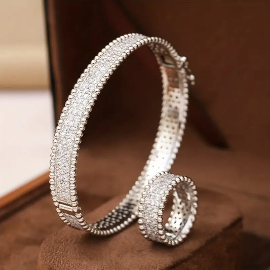 Starry Sky Bracelet & Ring Set - Luxurious Women’s Jewelry with High-Quality Zirconia