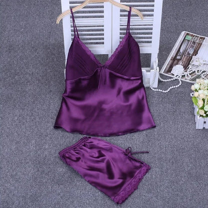 Elegant Women’s Satin Pajama Set with Lace Trim – Luxury Sleepwear for Comfort and Style