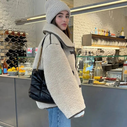 Chic Fur Turndown Jacket – Luxurious Faux Fur Coat for Women