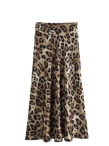 Women’s Leopard Print Skirt