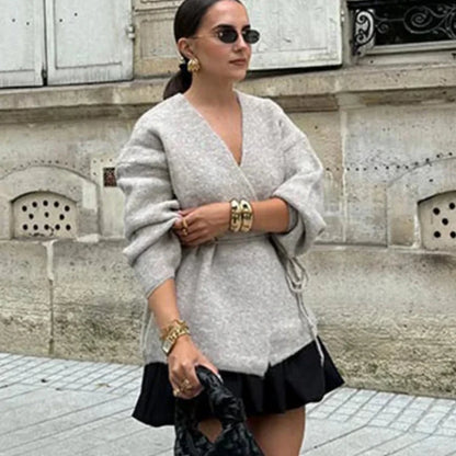 Women’s V-Neck Knitted Cardigan