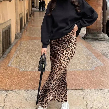 Women’s Leopard Print Skirt