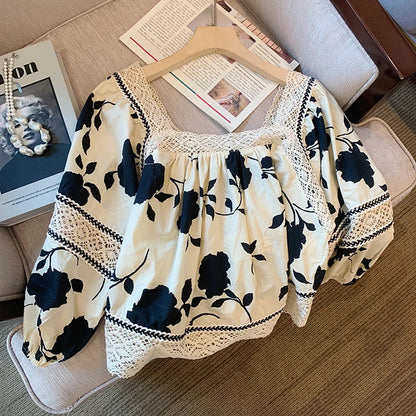 Elegant Women's Floral Lace Blouse with Sheer Detailing and Lightweight Fabric