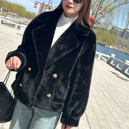 Elegant Mink Fur Short Coat – Women's Stylish and Warm Winter Outerwear