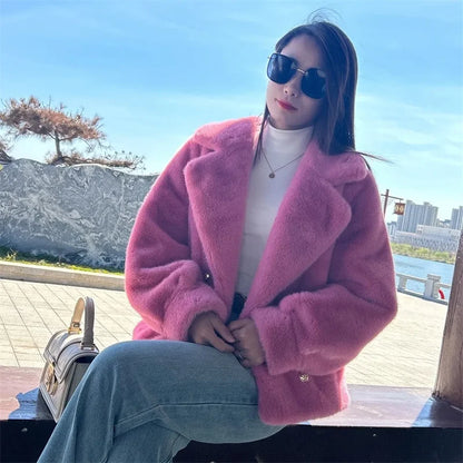 Elegant Mink Fur Short Coat – Women's Stylish and Warm Winter Outerwear