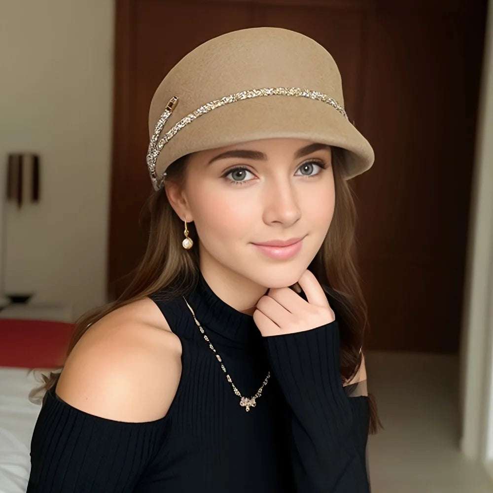 Elegant French Wool Felt Hat for Women – Classic Winter Fashion Accessory