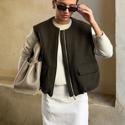 Cropped Zipper Waistcoat – Stylish Women’s Zippered Vest for Casual and Trendy Outfits