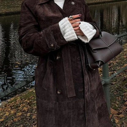 Chic Lace-Up Winter Coat – Stylish and Warm Winter Outerwear for Women