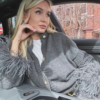 Chic Feather Patchwork Knit Cardigan – Cozy and Stylish Women’s Sweater for Fall & Winter