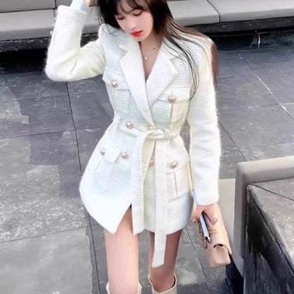 Elegant Double-Breasted Long Coat – Stylish and Sophisticated Winter Outerwear for Women