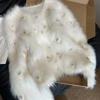 Chic Pearls White Cardigan Sweater – Elegant Women’s Knitted Top with Pearl Embellishments