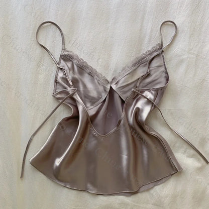 Elegant Women’s Satin Pajama Set with Lace Trim – Luxury Sleepwear for Comfort and Style