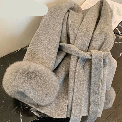 Elegant Fur Cuff Tweed Coat for Women – Luxury Winter Fashion