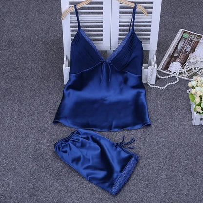 Elegant Women’s Satin Pajama Set with Lace Trim – Luxury Sleepwear for Comfort and Style