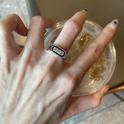 Retro Black Enamel Crystal Ring - Silver 925 Layered Style Ring with Inlaid Crystals for Women