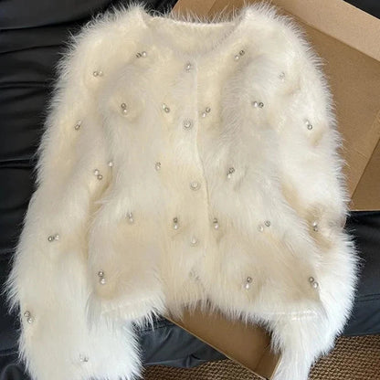 Chic Pearls White Cardigan Sweater – Elegant Women’s Knitted Top with Pearl Embellishments