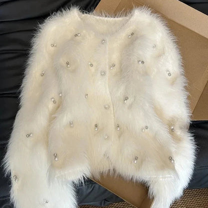 Chic Pearls White Cardigan Sweater – Elegant Women’s Knitted Top with Pearl Embellishments