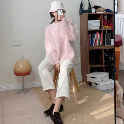 Oversize Winter Knit Sweater - Women's Long Sleeve Pullover with Loose Knit Design for Winter Fashion