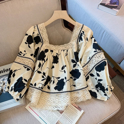 Elegant Women's Floral Lace Blouse with Sheer Detailing and Lightweight Fabric