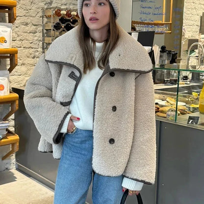 Chic Fur Turndown Jacket – Luxurious Faux Fur Coat for Women