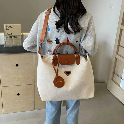 Versatile Ladies Travel Gym Bag – Waterproof and Spacious Fitness Duffel for Women