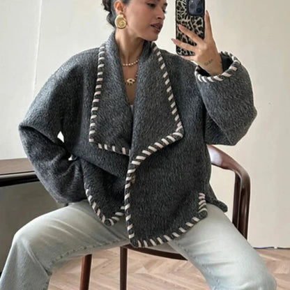 Chic Wool Plush Coat – Stylish Women’s Winter Outerwear for Warmth and Elegance