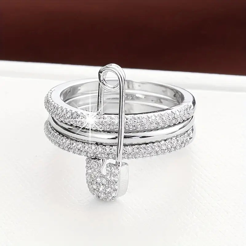Minimalist Detachable Zirconia Ring for Women – Elegant and Versatile Jewelry