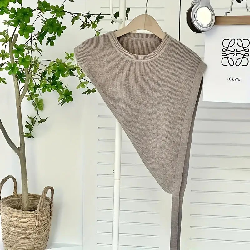 Chic Women's Knit Shawl - Versatile Triangle Wrap Scarf, Warm and Stretchy Layering Accessory