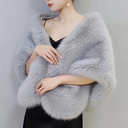 Elegant Faux Fur Shawl – Luxurious Winter Accessory for Women