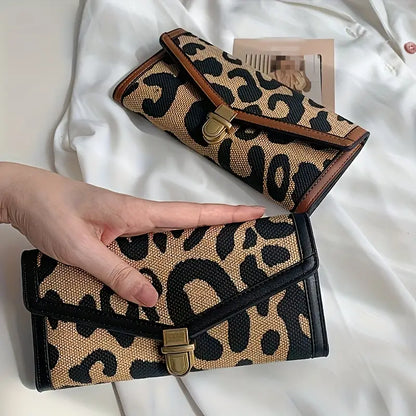 Stylish Leopard Print Wallet – Trendy Women’s Compact Purse with Card Slots